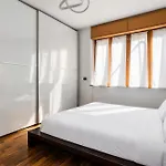 Modern With Jacuzzi, Terrace And Private Garage 아파트 *