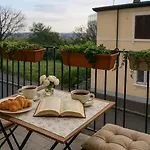 Modern With Jacuzzi, Terrace And Private Garage * 밀라노